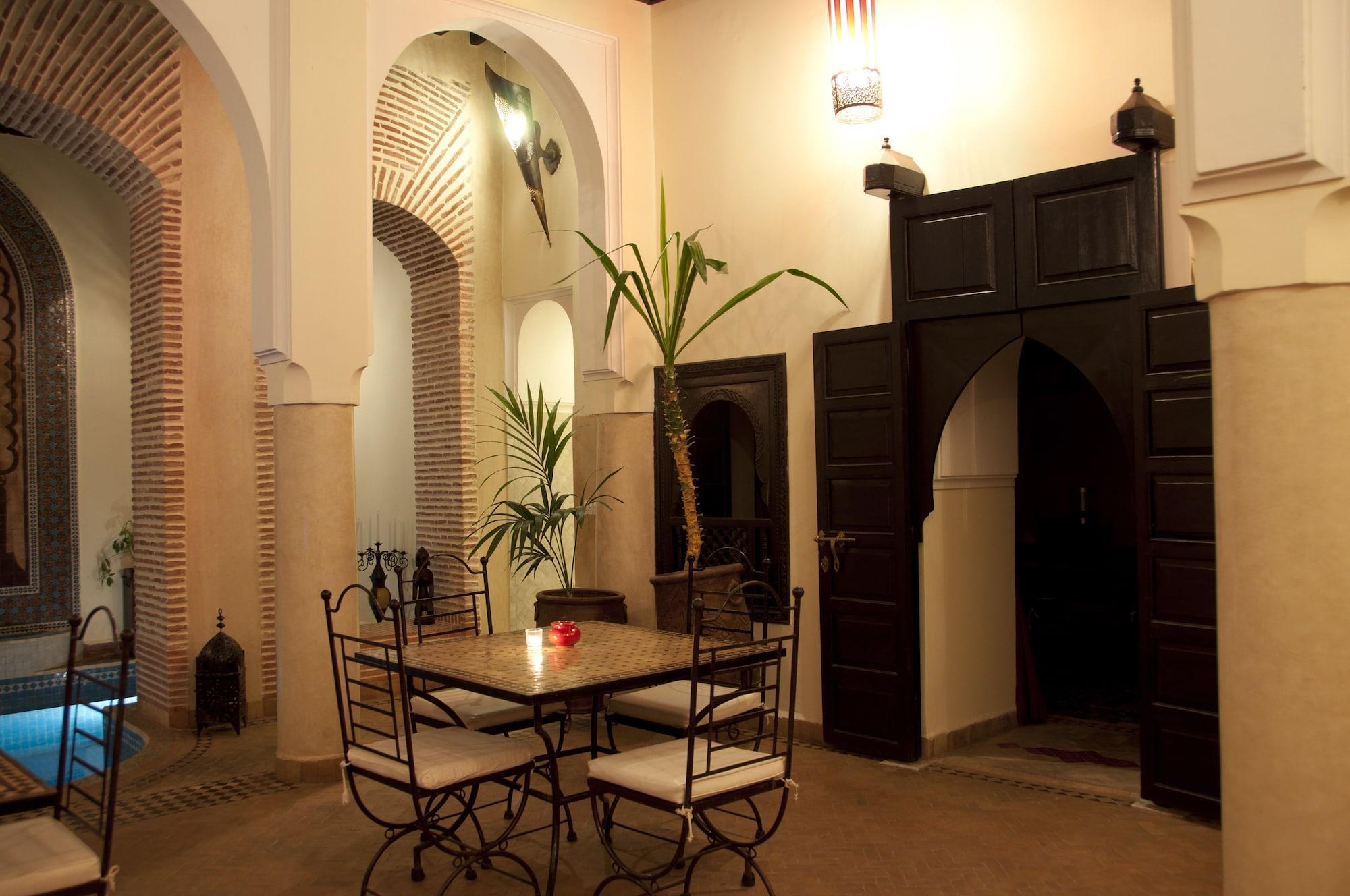 Riad Les Trois Palmiers El Bacha 4*